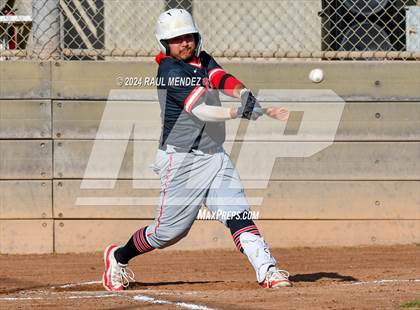 Thumbnail 2 in El Rancho vs Whittier (Rivera Park) photogallery.