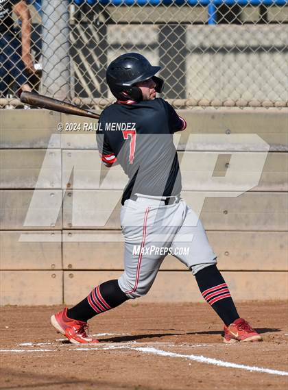 Thumbnail 3 in El Rancho vs Whittier (Rivera Park) photogallery.