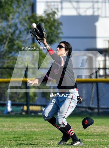 Thumbnail 3 in El Rancho vs Whittier (Rivera Park) photogallery.