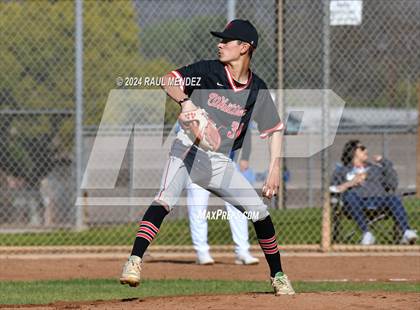 Thumbnail 2 in El Rancho vs Whittier (Rivera Park) photogallery.