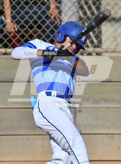 Thumbnail 3 in El Rancho vs Whittier (Rivera Park) photogallery.