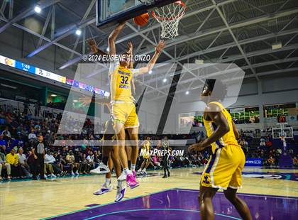 Thumbnail 1 in Paul VI vs. Montverde Academy (City of Palms Classic) photogallery.