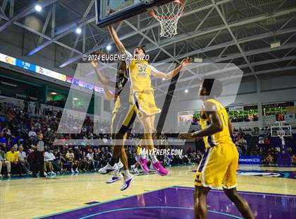 Thumbnail 3 in Paul VI vs. Montverde Academy (City of Palms Classic) photogallery.