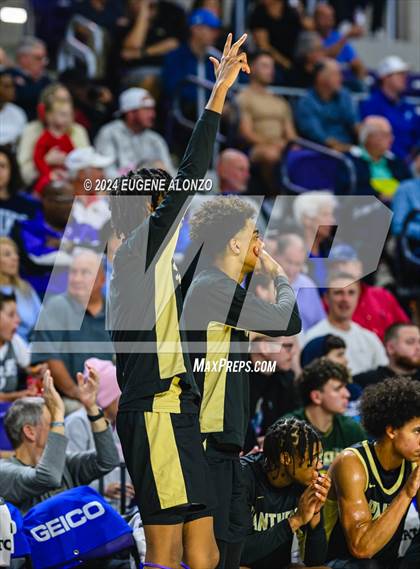 Thumbnail 1 in Paul VI vs. Montverde Academy (City of Palms Classic) photogallery.