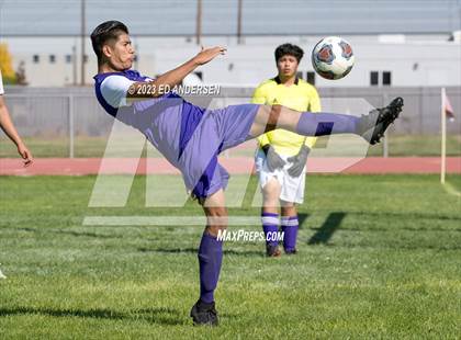 Thumbnail 3 in Truckee @ Yerington photogallery.