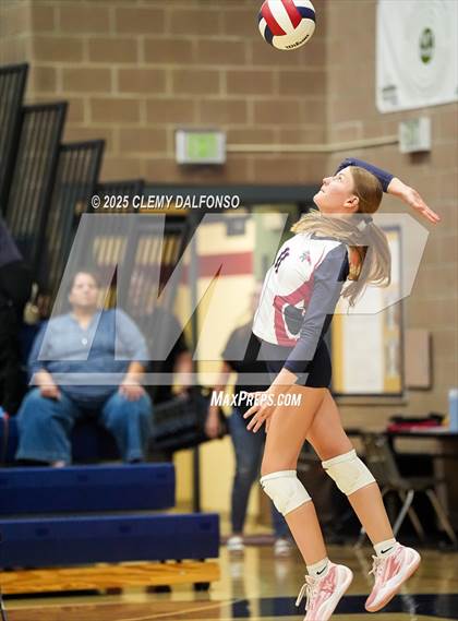 Thumbnail 2 in JV: Lakewood @ Dakota Ridge photogallery.