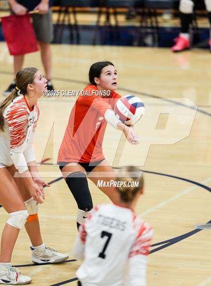 Thumbnail 3 in JV: Lakewood @ Dakota Ridge photogallery.