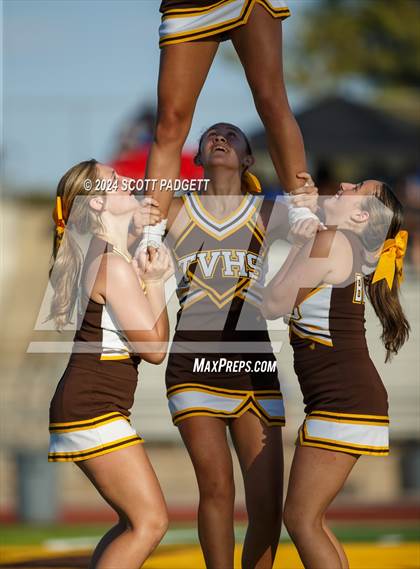 Thumbnail 3 in Temescal Canyon @ Temecula Valley photogallery.
