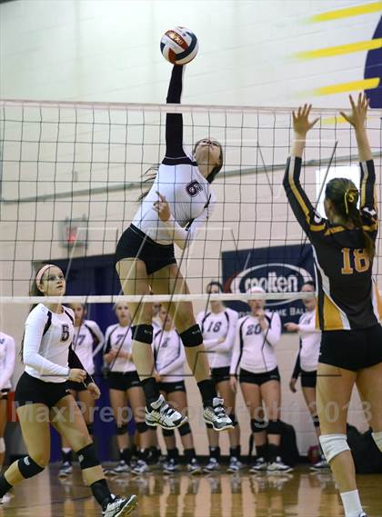 Thumbnail 2 in Assumption vs. Francis Parker (Durango Fall Classic) photogallery.