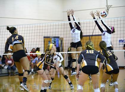 Thumbnail 1 in Assumption vs. Francis Parker (Durango Fall Classic) photogallery.