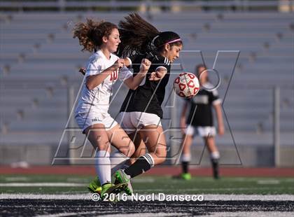 Thumbnail 3 in Woodside @ Burlingame photogallery.