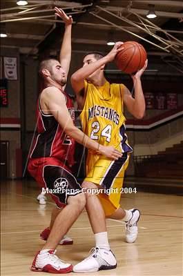 Thumbnail 3 in Walnut vs Pomona (Ayala DogFight Tourney) photogallery.