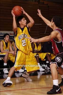 Thumbnail 2 in Walnut vs Pomona (Ayala DogFight Tourney) photogallery.