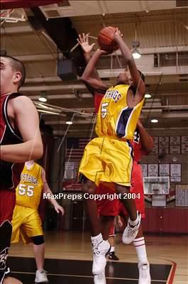 Thumbnail 1 in Walnut vs Pomona (Ayala DogFight Tourney) photogallery.