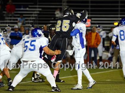 Thumbnail 3 in Golden Valley vs. San Marino photogallery.