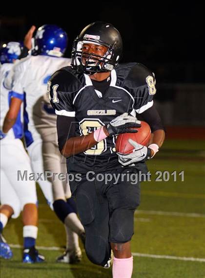 Thumbnail 2 in Golden Valley vs. San Marino photogallery.