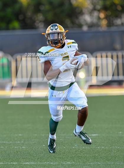 Thumbnail 2 in Harlan vs Holmes photogallery.