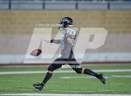 Thumbnail 3 in Harlan vs Holmes photogallery.