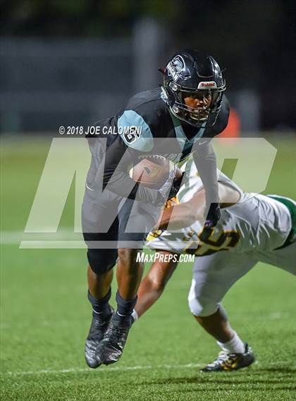Thumbnail 2 in Harlan vs Holmes photogallery.