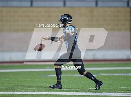 Thumbnail 2 in Harlan vs Holmes photogallery.