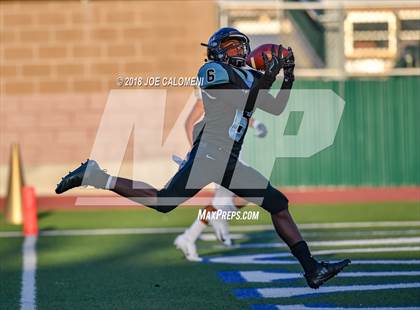 Thumbnail 3 in Harlan vs Holmes photogallery.