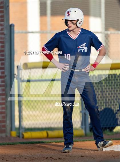 Thumbnail 2 in Pinecrest vs Terry Sanford (Terry Sanford Bulldog Easter Tournament - Second Round) photogallery.