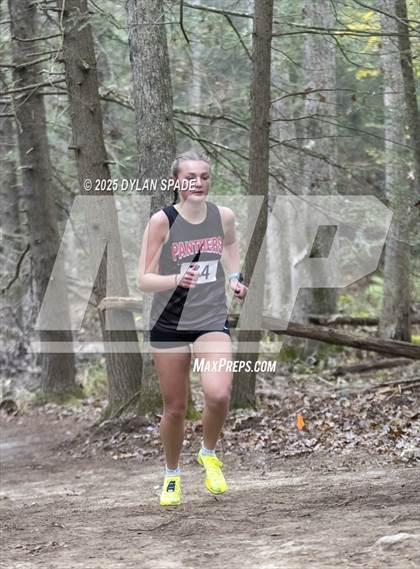 Thumbnail 2 in Pikeview XC Meet photogallery.