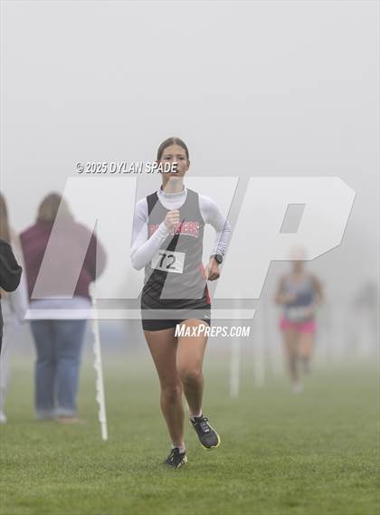 Thumbnail 2 in Pikeview XC Meet photogallery.