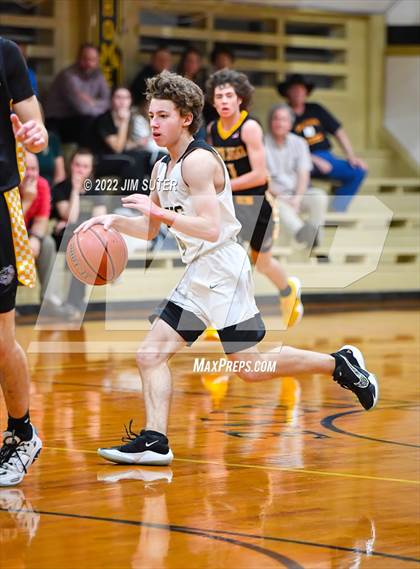Thumbnail 1 in Round Top-Carmine vs North Zulch photogallery.