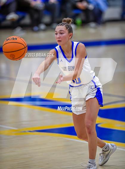 Thumbnail 2 in Mountain Home vs Paragould (Ultimate Auto Tournament) photogallery.