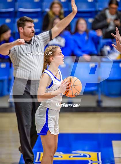 Thumbnail 2 in Mountain Home vs Paragould (Ultimate Auto Tournament) photogallery.