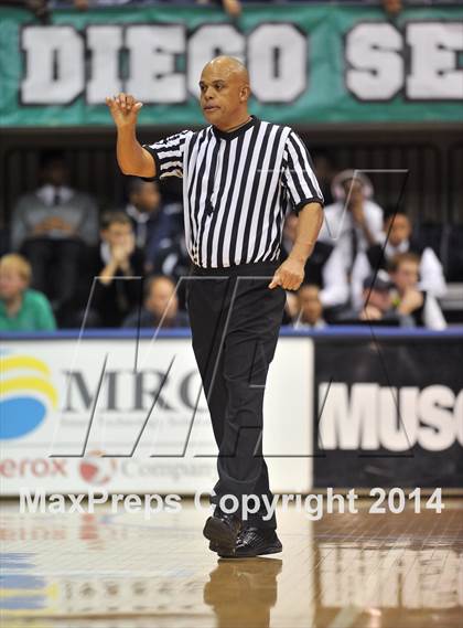 Thumbnail 2 in Kearny vs. Sweetwater (CIF SDS D3 Final) photogallery.