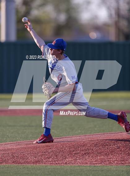 Thumbnail 2 in Moore @ Mustang photogallery.