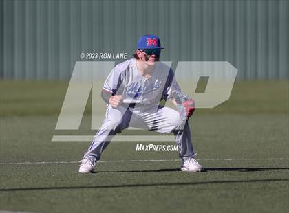 Thumbnail 2 in Moore @ Mustang photogallery.