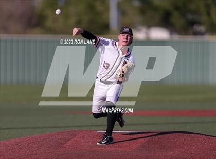 Thumbnail 2 in Moore @ Mustang photogallery.