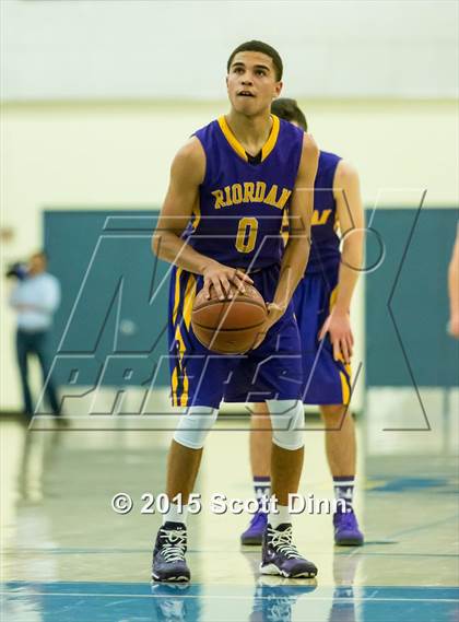 Thumbnail 2 in Archbishop Riordan vs. Sacred Heart Prep (CIF CCS Open Quarterfinal) photogallery.