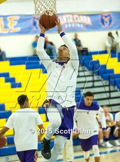 Thumbnail 2 in Archbishop Riordan vs. Sacred Heart Prep (CIF CCS Open Quarterfinal) photogallery.