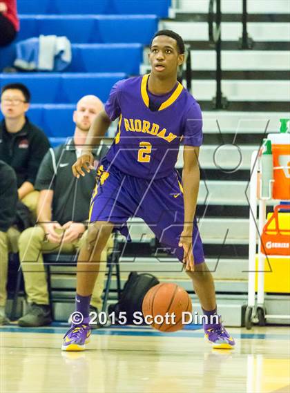 Thumbnail 3 in Archbishop Riordan vs. Sacred Heart Prep (CIF CCS Open Quarterfinal) photogallery.