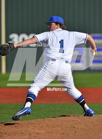 Thumbnail 3 in Krum vs Mabank (Sunnyvale Invitational) photogallery.