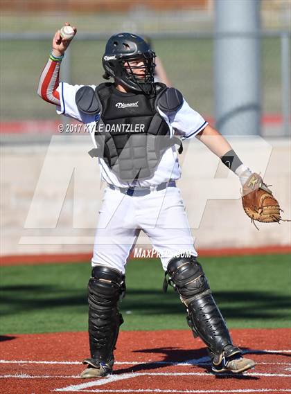 Thumbnail 3 in Krum vs Mabank (Sunnyvale Invitational) photogallery.