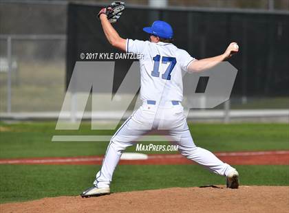 Thumbnail 2 in Krum vs Mabank (Sunnyvale Invitational) photogallery.