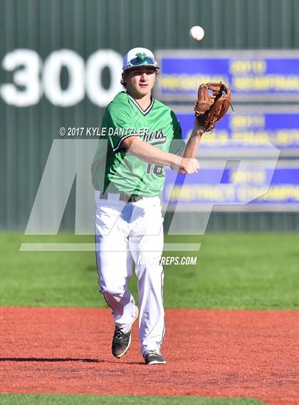 Thumbnail 1 in Krum vs Mabank (Sunnyvale Invitational) photogallery.