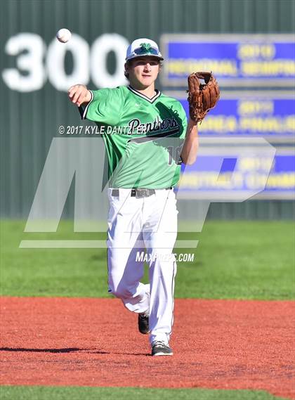 Thumbnail 3 in Krum vs Mabank (Sunnyvale Invitational) photogallery.