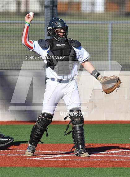 Thumbnail 3 in Krum vs Mabank (Sunnyvale Invitational) photogallery.