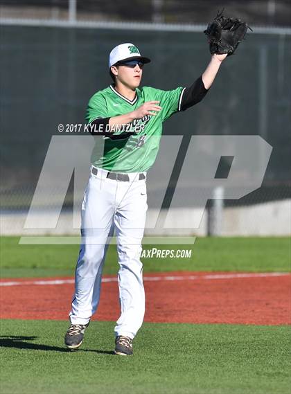 Thumbnail 3 in Krum vs Mabank (Sunnyvale Invitational) photogallery.