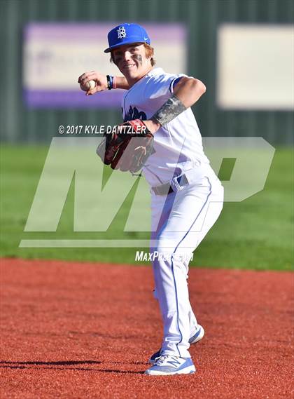 Thumbnail 3 in Krum vs Mabank (Sunnyvale Invitational) photogallery.