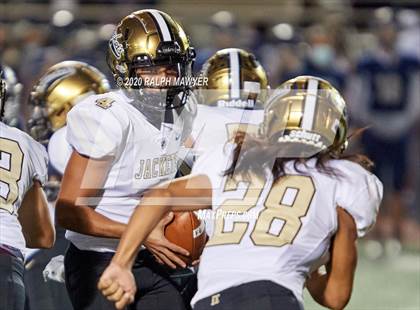 Thumbnail 1 in Boerne-Champion vs. Edcouch-Elsa photogallery.