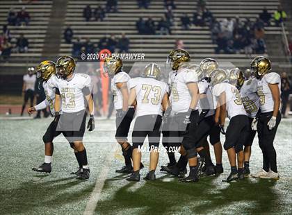 Thumbnail 2 in Boerne-Champion vs. Edcouch-Elsa photogallery.