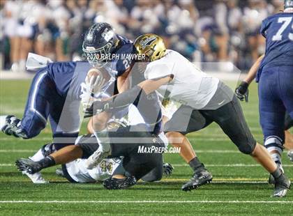 Thumbnail 1 in Boerne-Champion vs. Edcouch-Elsa photogallery.