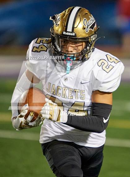 Thumbnail 3 in Boerne-Champion vs. Edcouch-Elsa photogallery.